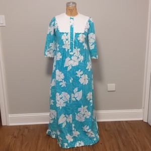 Vintage Hilda Hawaii Maxi Dress